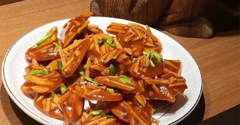 فرق بین گز و سوهان‌ عسلی اصفهان چیست؟